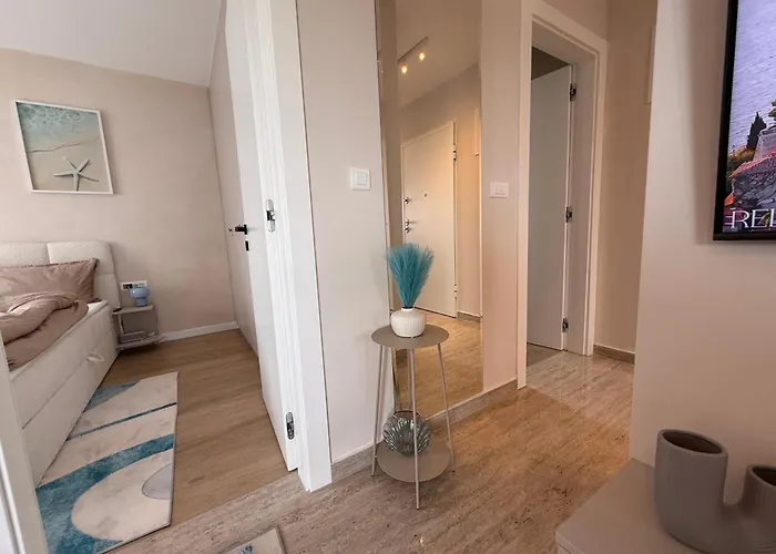 Ferula Apartament Vir